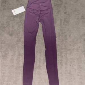 Brand new lululemon leggings no pilling never worn